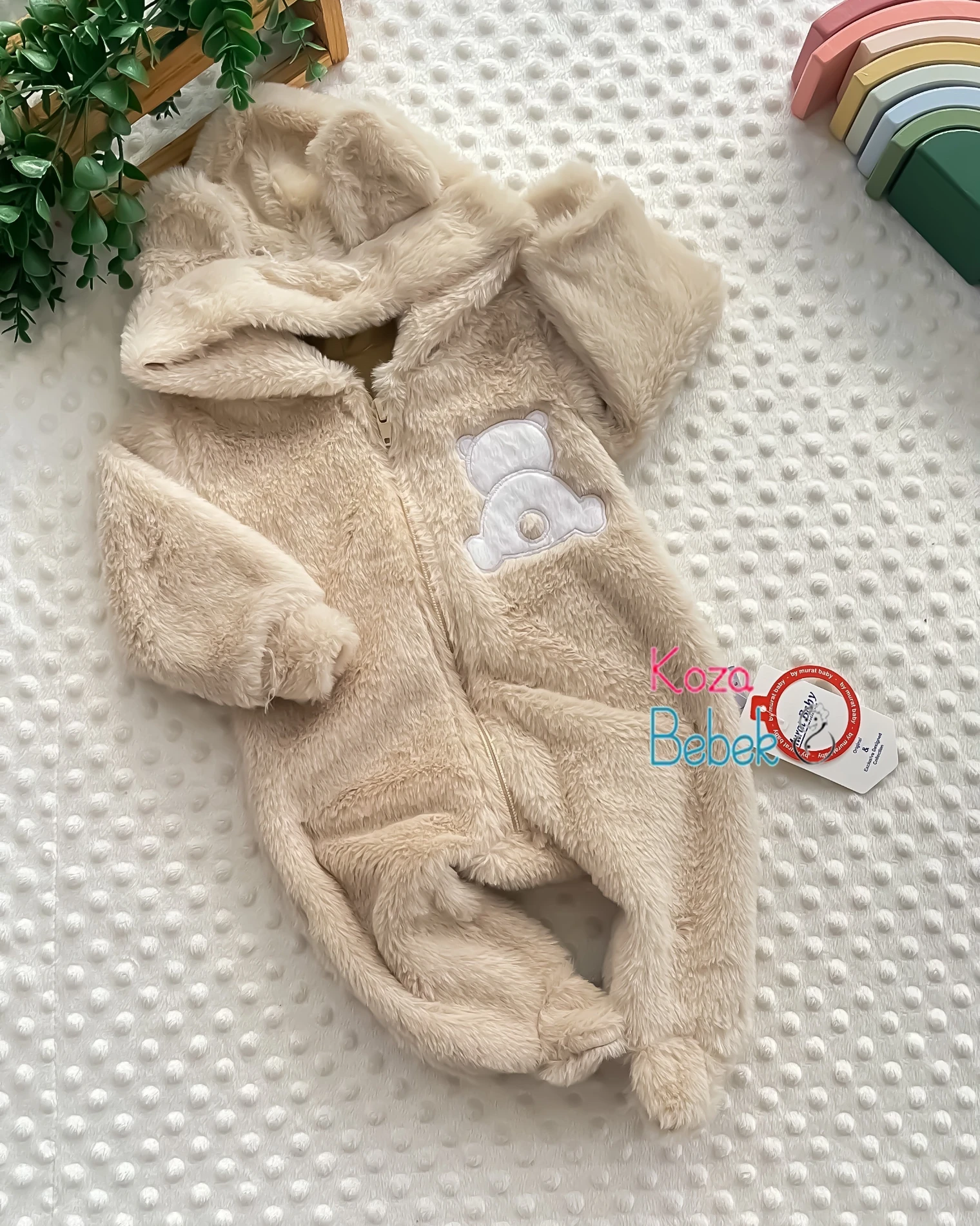 Miniapple Yumuşak Peluşlu Arkası Dönük Ayıcık Nakışlı Fermuarlı Bebek Tulumu