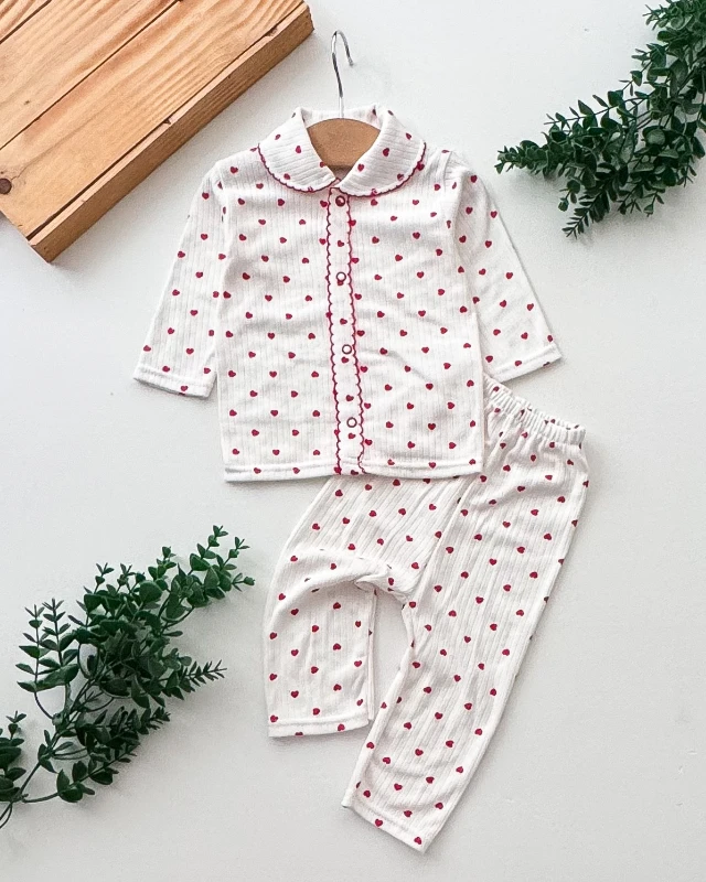 Zem Baby Minik Minik Kalpler Baskılı Fitilli Kumaş Yakalı 2’li Bebek Pijama Takımı