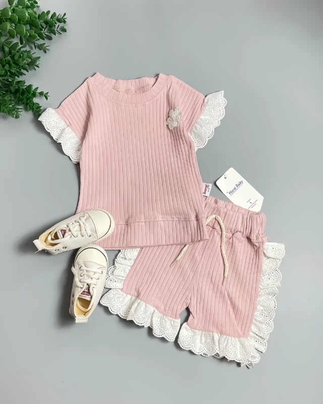 Miniapple Yazlık Kolları ve Paçası Dantelli Fitilli Kumaş Çiçek Aksesuarlı 2’li Bebek Takımı - SOMON
