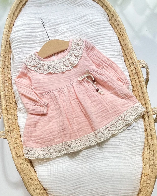 Miniapple Yakası ve Eteği Dantelli Bebek Elbisesi