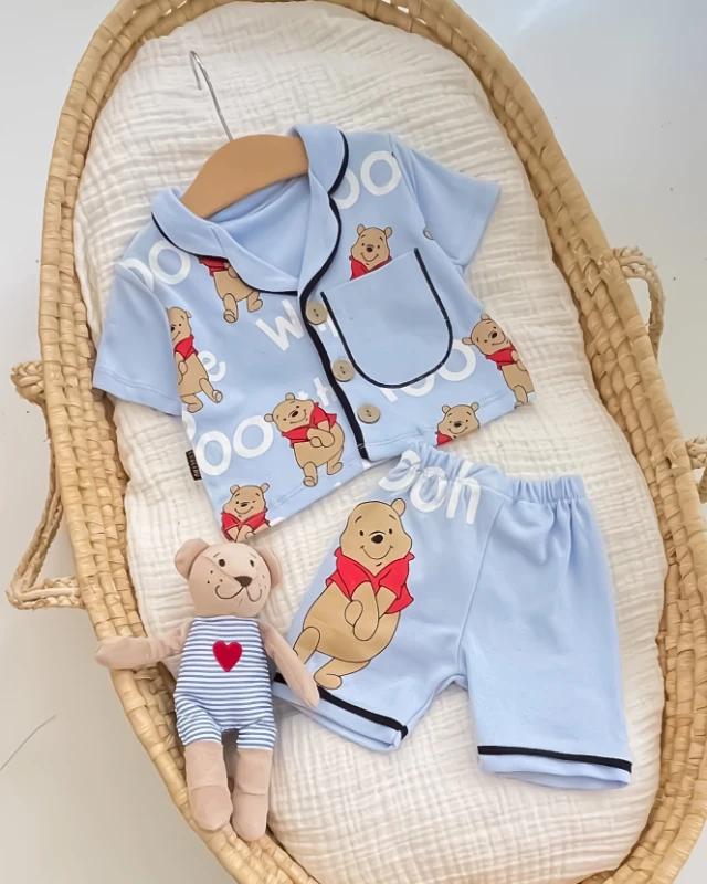 Cuscino Yazlık Pooh Baskılı 2’li Pijama Takımı