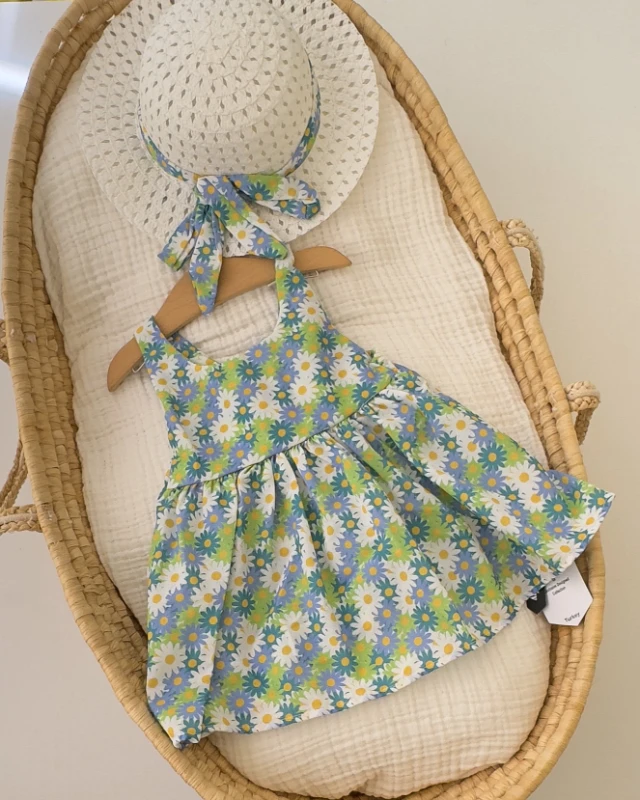 Miniapple Yazlık Hasır Şapkalı Küçük Papatya Desenli Bebek Elbisesi - YEŞİL