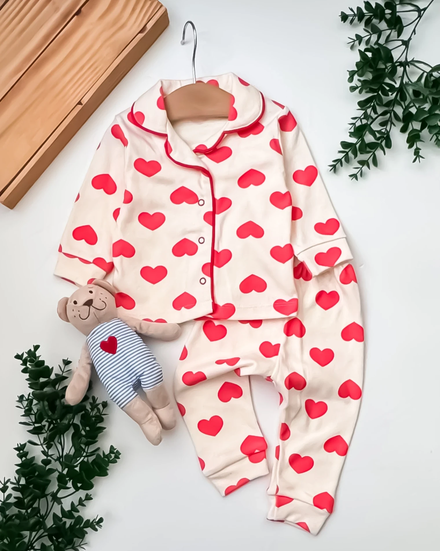 Babycan Kalp Baskılı Düğmeli Lüx Bebek Pijama Takım - Krem